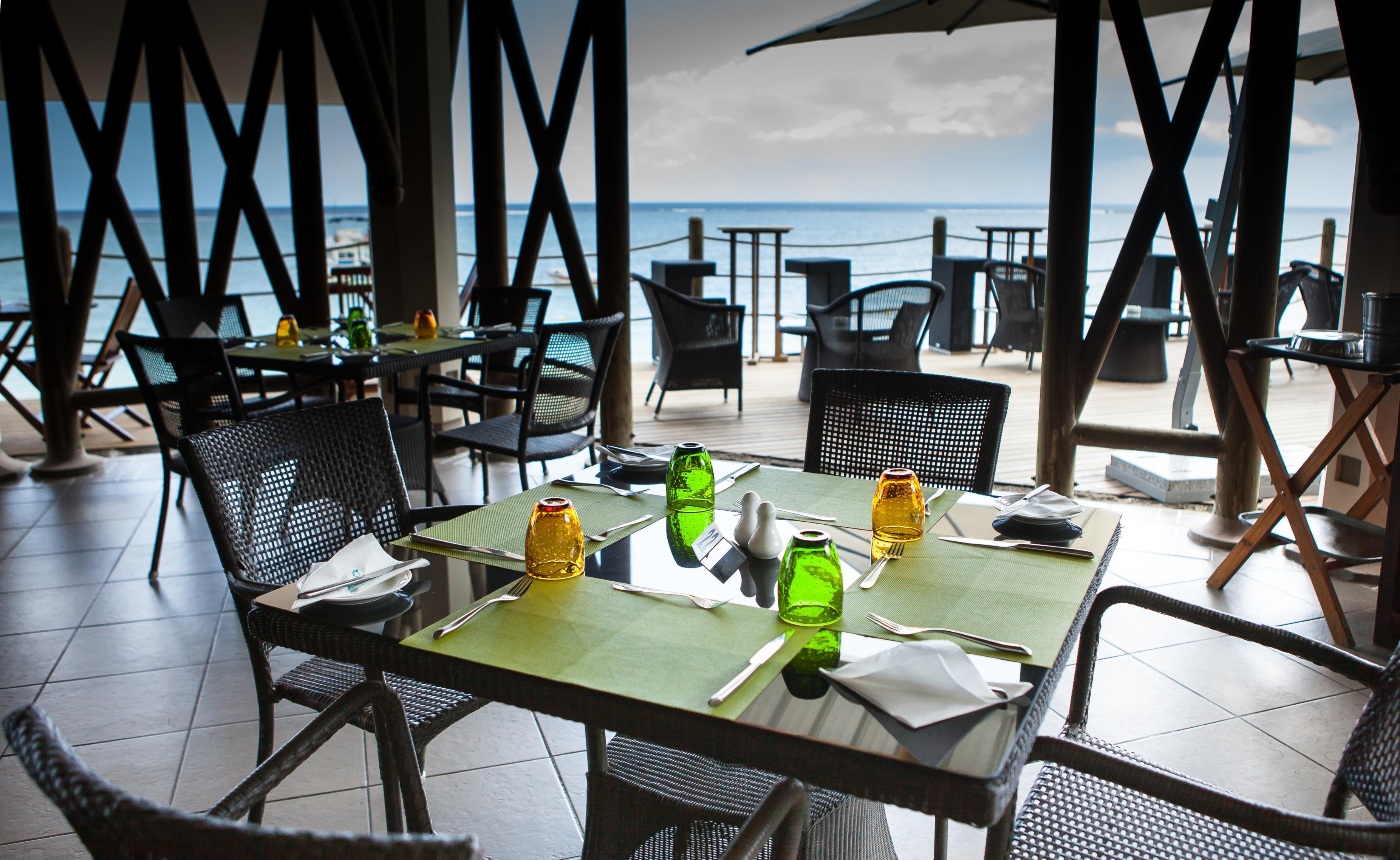 Pearle Beach Resort & Spa Flic en Flac Bagian luar foto