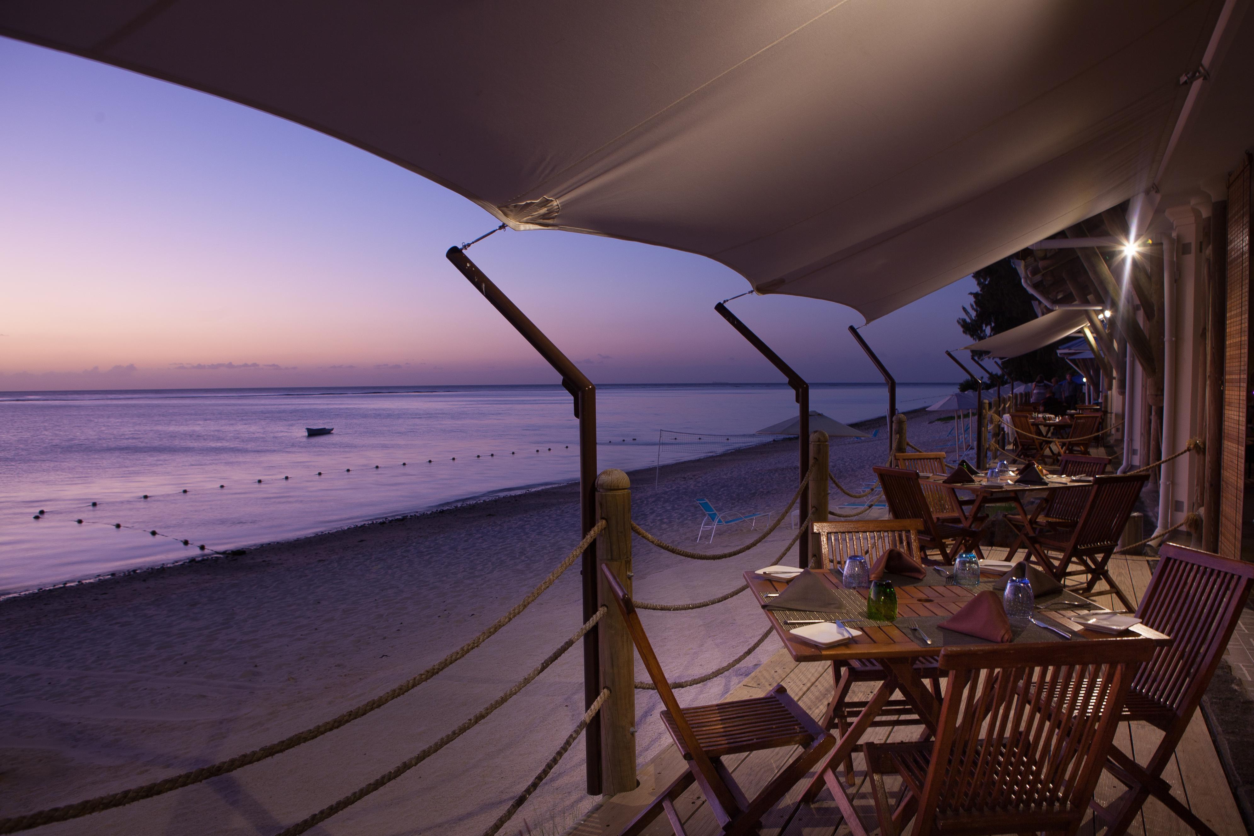 Pearle Beach Resort & Spa Flic en Flac Bagian luar foto