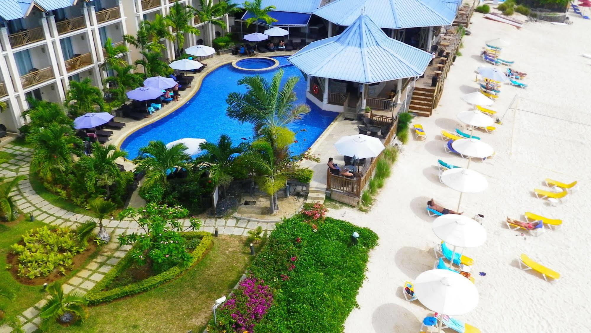 Pearle Beach Resort & Spa Flic en Flac Bagian luar foto