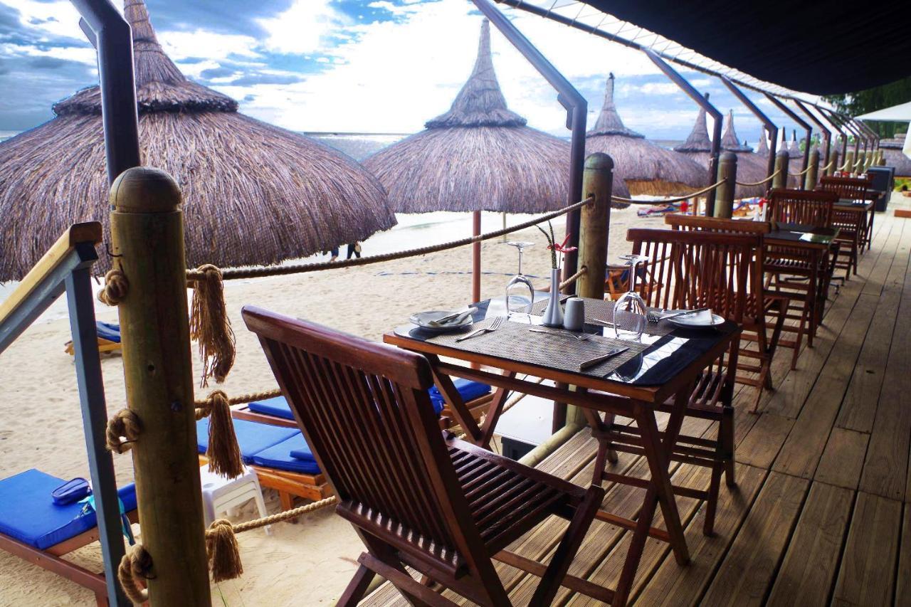 Pearle Beach Resort & Spa Flic en Flac Bagian luar foto